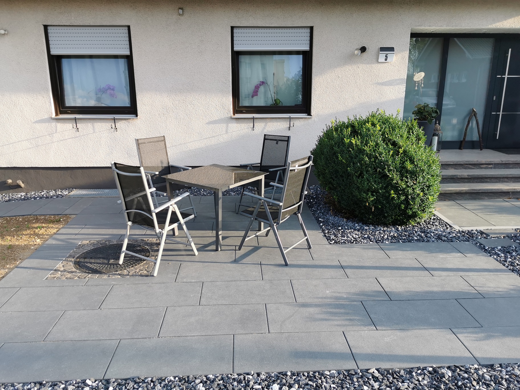 Ferienwohnung Dauchingen - Sitzplatz mit Grillmöglichkeit